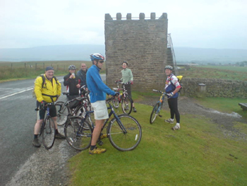 Coast to coast cyclists